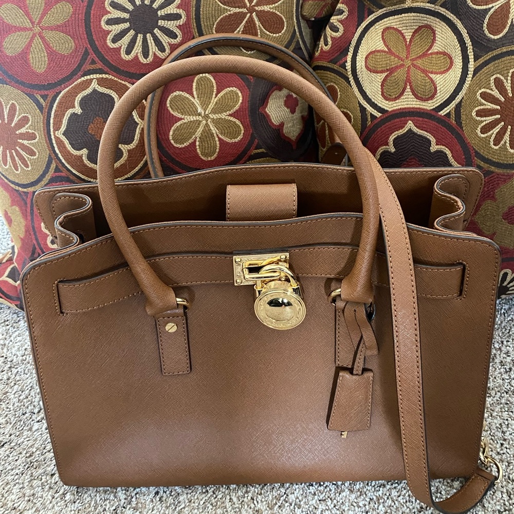 Michael Kors Large Hamilton bag NWT luggage color